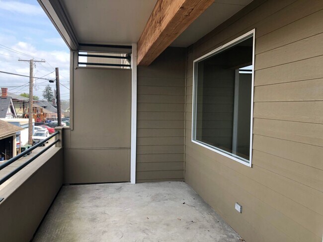 Foto del edificio - 3 Bed 2 Bath Condo in Bellingham near WWU