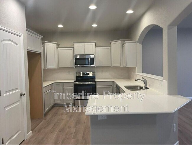 Building Photo - 4039 Meron Pt