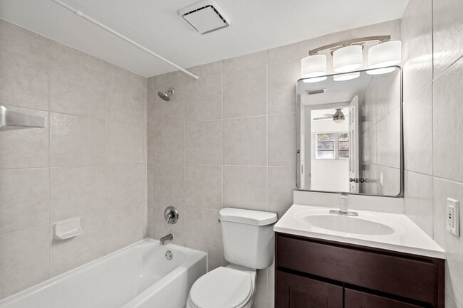 Interior Photo - Bicycle Club