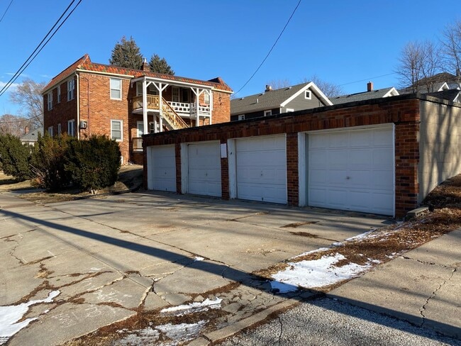 Building Photo - 4339 Wakeley St
