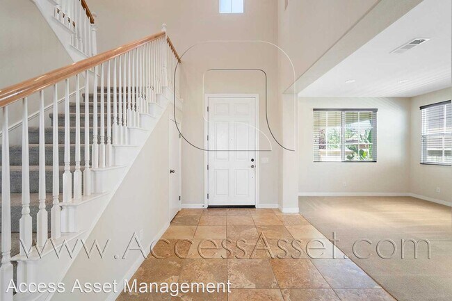 Foto del edificio - 5 br, 4 bath House - 27 Plaza Modena