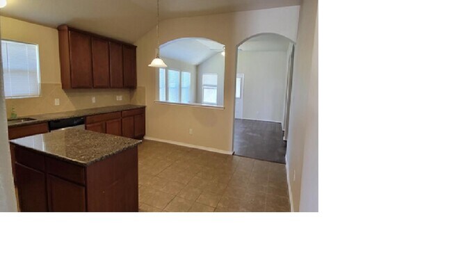 Foto del edificio - 2119 Mateo Park Dr