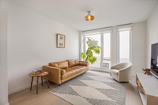 Foto del edificio - 144 1st St