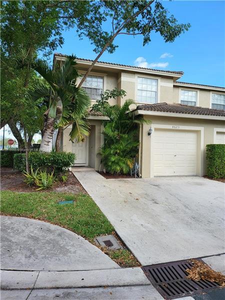 Building Photo - 8623 N Southgate Shores Cir
