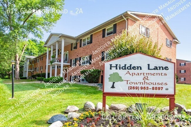 Building Photo - Hidden Lane Apartments