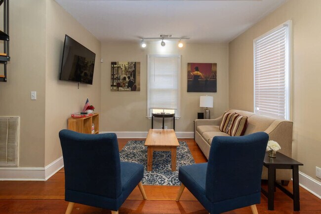 Foto del edificio - 438 1st Ave