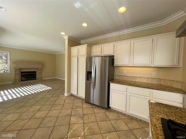 Building Photo - 4 br, 3 bath House - 60 Elderwood