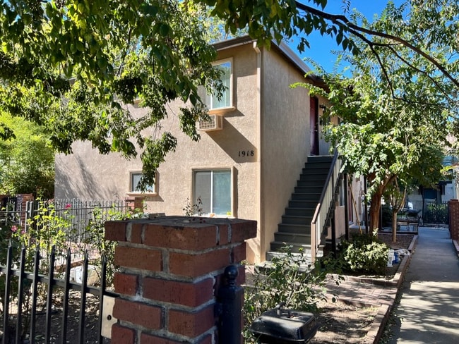 Building Photo - 1916-1918 7th St