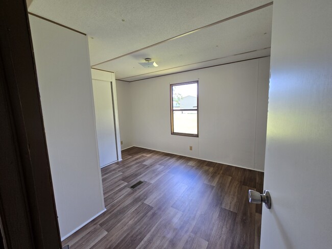 Building Photo - 8536 Rye Patch Rd