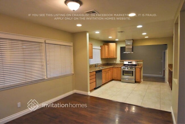 Building Photo - 7800 Radford Ave