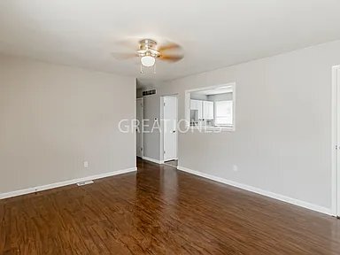 Foto del edificio - 3024 Chance Dr