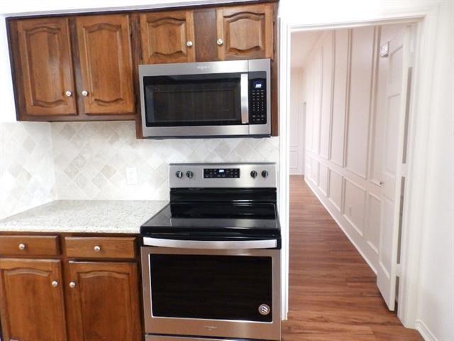Building Photo - 13321 Fall Manor Dr