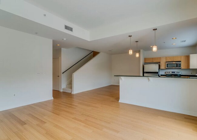 Foto del edificio - 1101 18th Ave S
