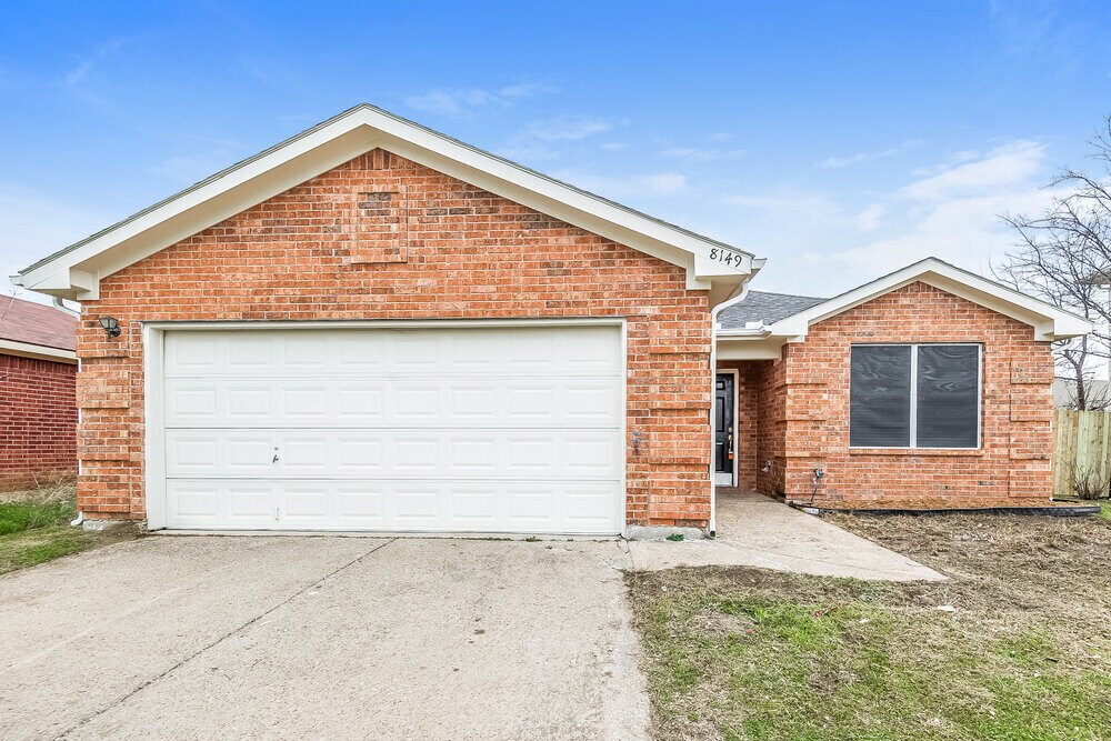 Primary Photo - 8149 Southbrook Cir