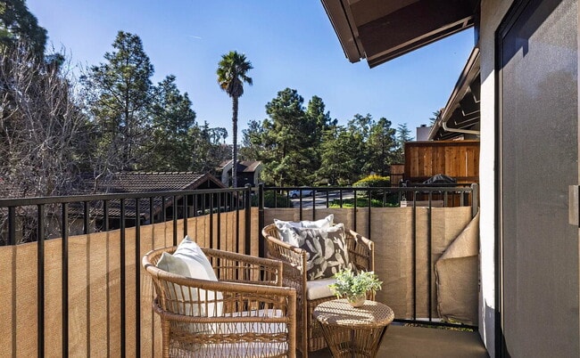 Building Photo - Welcome to the Santa Barbara Highlands! Th...
