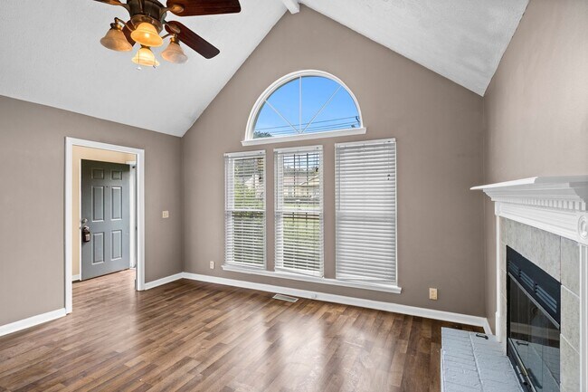 Foto del edificio - Three Bedroom Ranch in Franklin