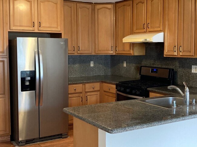 Foto del edificio - Charming 3BD/2BA Home in South San Francis...