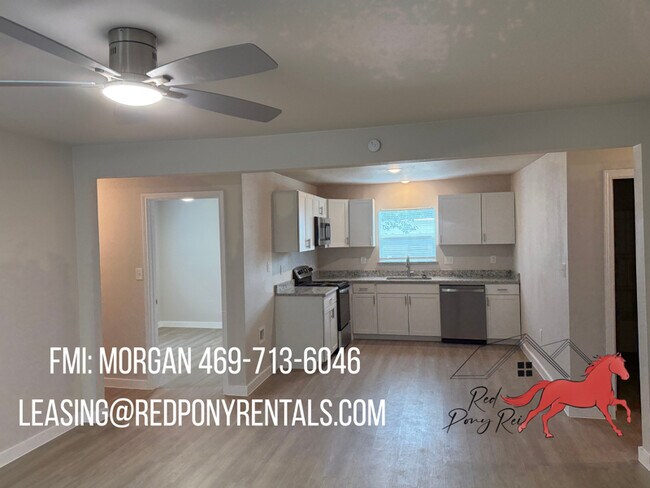 Foto del edificio - 399 Blackbourn St