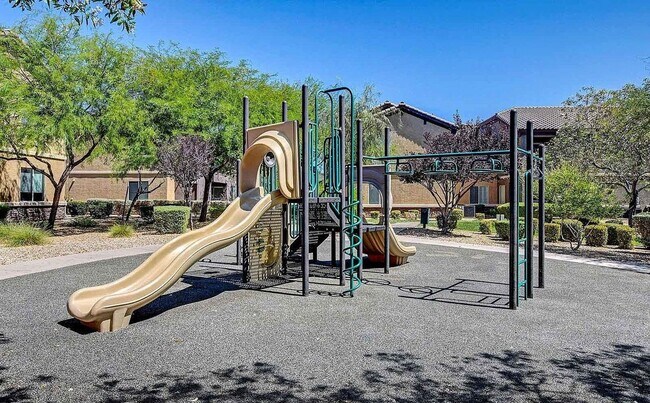 Building Photo - STUNNING LOWER-LEVEL ONE BEDROOM, ONE BATH...