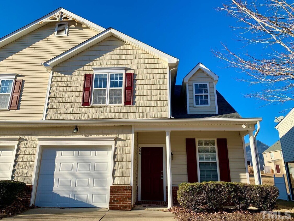 508 Woodson Dr, Clayton, NC 27527 Townhome Rentals in Clayton NC