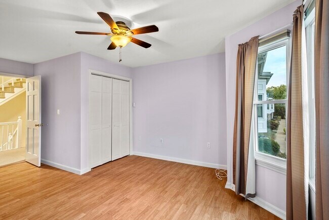 Foto del edificio - 158 Quincy Shore Dr
