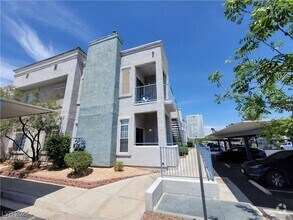 Building Photo - 2201 Ramsgate Dr