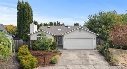 Building Photo - 3559 SW Par Pl