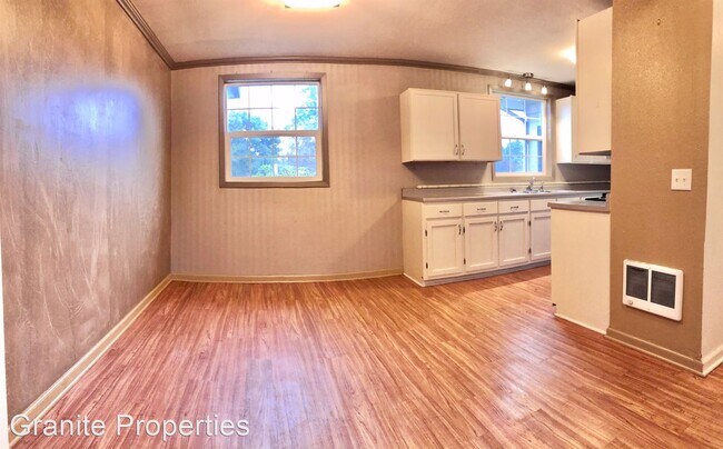 Building Photo - 3 br, 2 bath House - 722 Maxwell Rd.