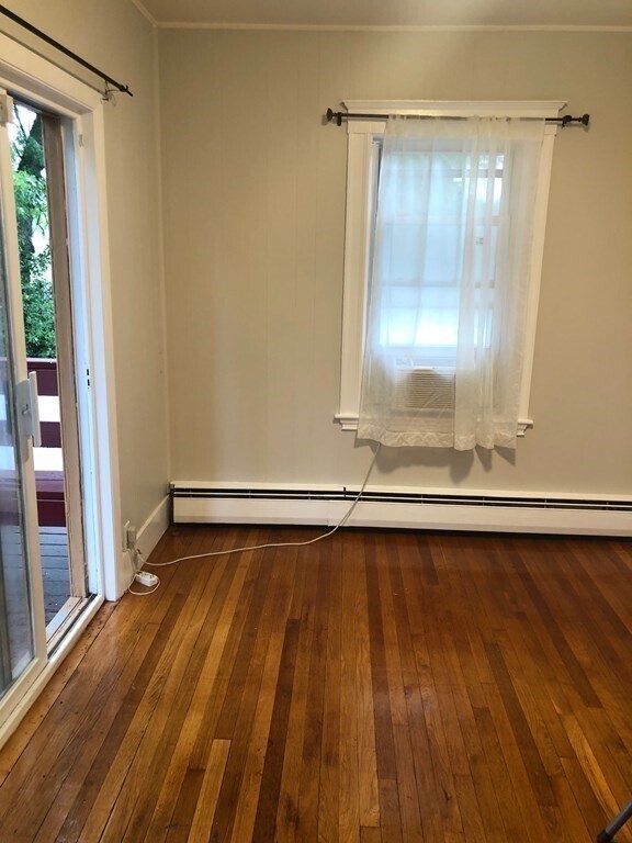 Building Photo - 53 Salman St