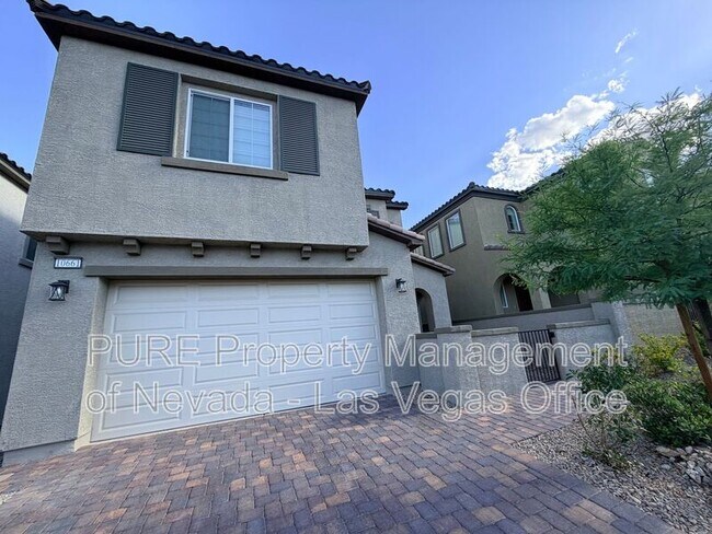 Building Photo - 10661 Valletta Ave