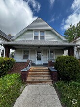 Building Photo - 319 E Streicher St