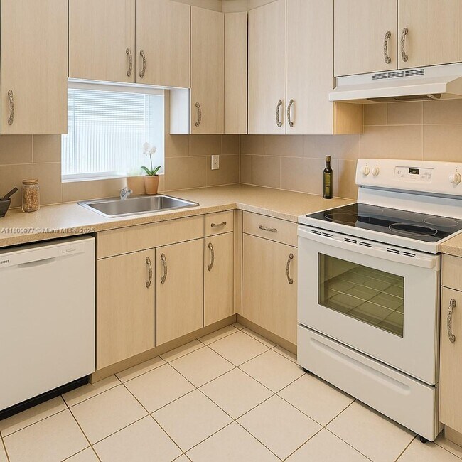 Foto del edificio - 10835 SW 112th Ave