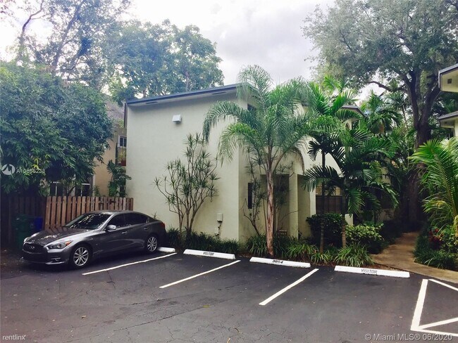 Foto del edificio - 3 br, 2 bath House - 3054 Center St # 3054