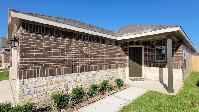 Building Photo - 467 Dalloway St