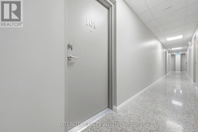 Photo du bâtiment - 91 Wentworth St S