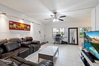 Building Photo - 13550 SW 6th Ct