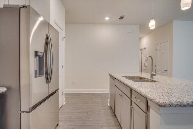 Foto del edificio - Southern Palms 4BR Home Featuring Vaulted ...