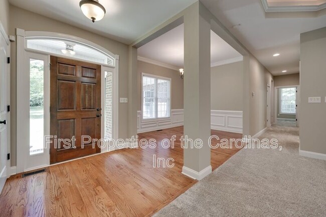 Foto del edificio - 646 Harper Davis Rd