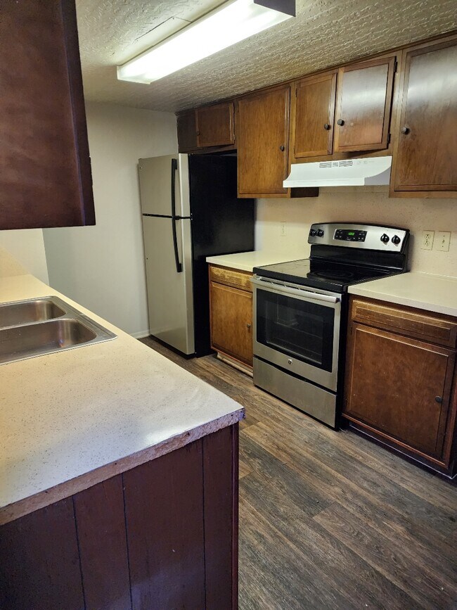 Foto del edificio - 1600 N 16th St