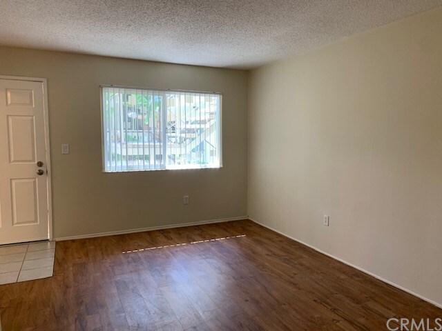 Foto del edificio - 220 12th St