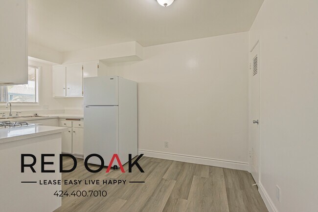 Foto del edificio - 3815 Baldwin Ave
