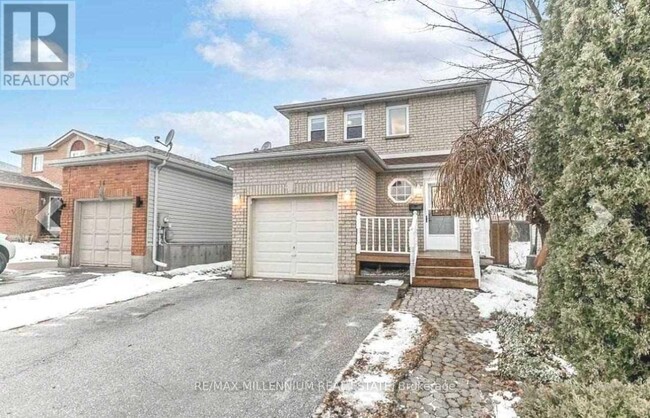 Building Photo - 12 Assiniboine Dr