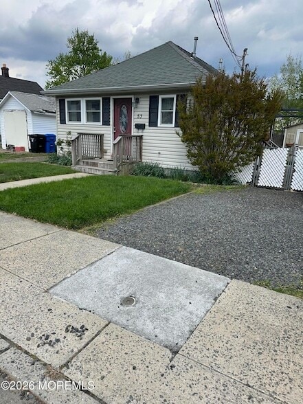 Foto del edificio - 53 Ideal Ave