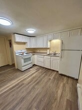 Building Photo - 3 Bedford St