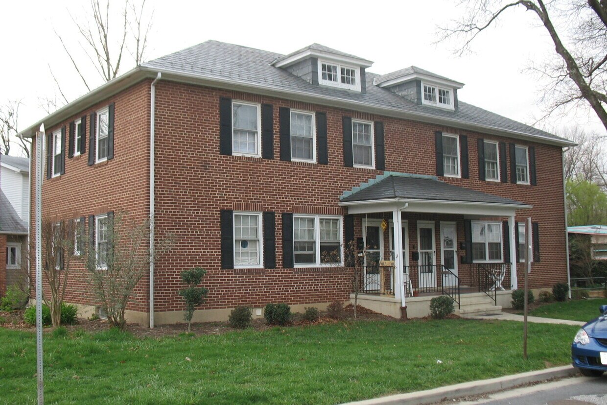 500 Park Ave, Towson, MD 21204 Apartments in Towson, MD