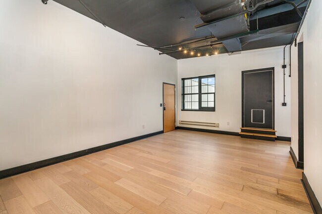 Building Photo - 2520 S. 3rd Street #500 (Reynolds Lofts)