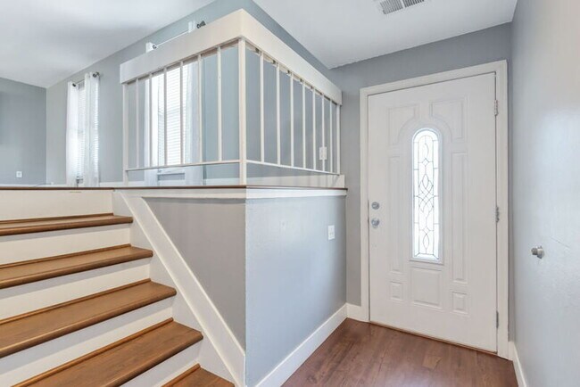Foto del edificio - 5851 W 111th Pl