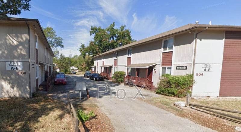 Primary Photo - 1108 S.Joplin