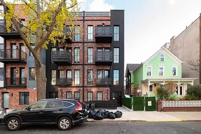 Photo - Furnished room/NOT APARTMENT