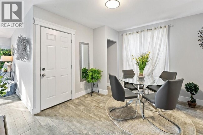 Photo du bâtiment - 1704 Mercer St